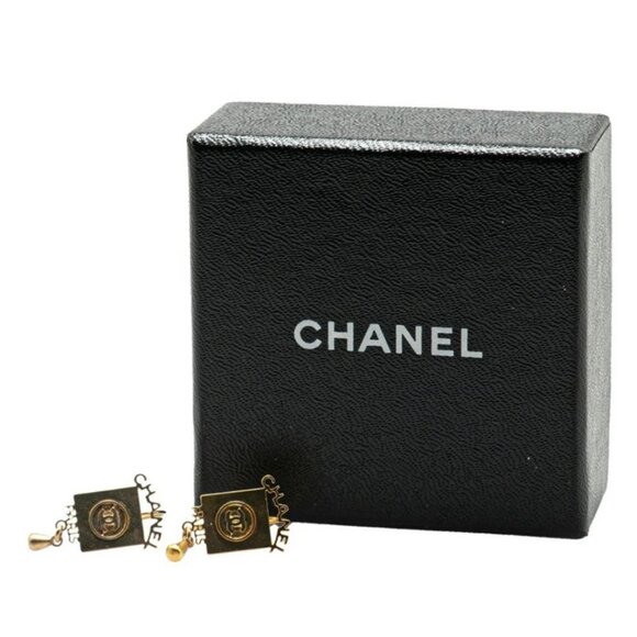 CHANEL CC Logos PARIS Square Teardrop Clip-On Earrings Gold Tone 00C Auth w/Box - Picture 4 of 4